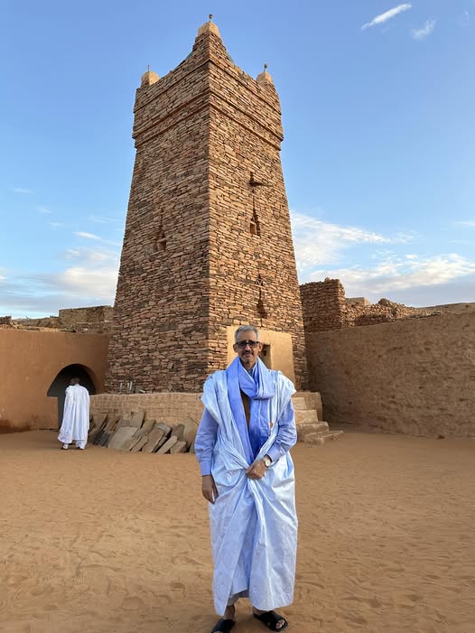 المدير العام يحتفي بوجوده في شنقيط
